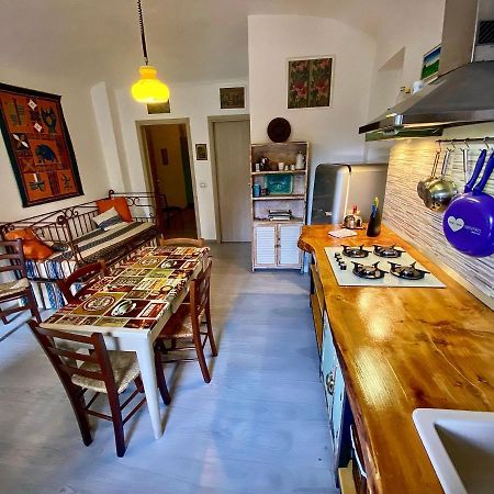 Appartamento In Tranquillo Borgo Vicino Al Centro Turijn Buitenkant foto
