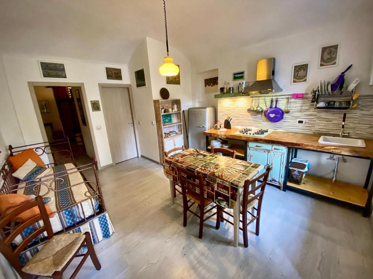 Appartamento In Tranquillo Borgo Vicino Al Centro Turijn Buitenkant foto