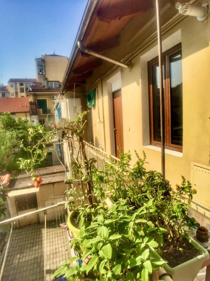Appartamento In Tranquillo Borgo Vicino Al Centro Turijn Buitenkant foto