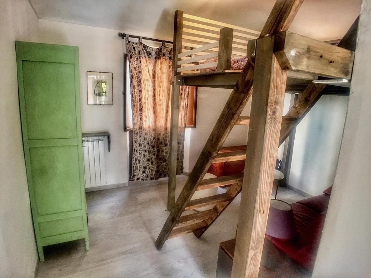 Appartamento In Tranquillo Borgo Vicino Al Centro Turijn Buitenkant foto